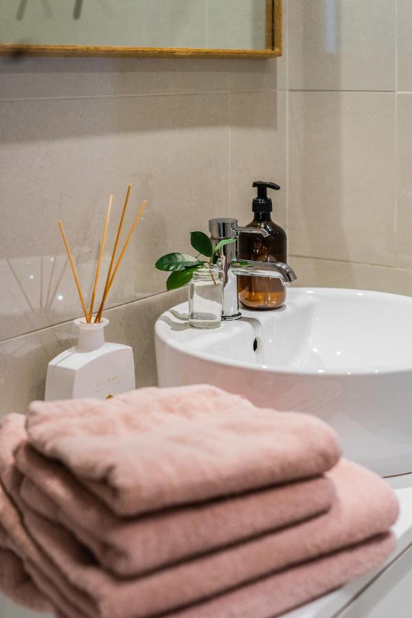 Cozy Apartment In Alesund City Εξωτερικό φωτογραφία